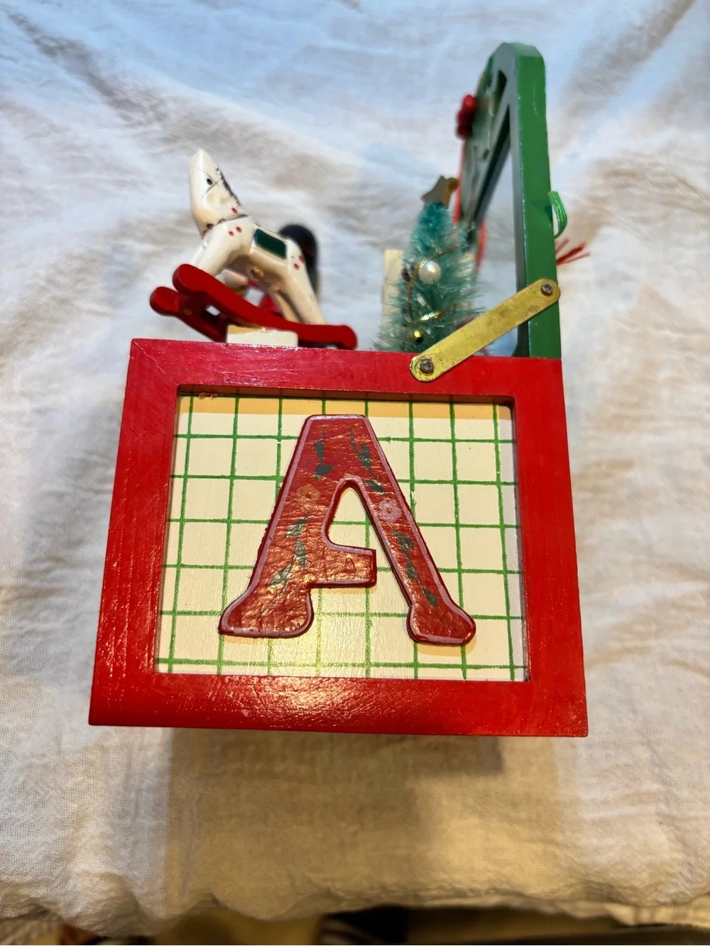 Whimsy Wooden Musical Holiday Toy Scene - Red & Green